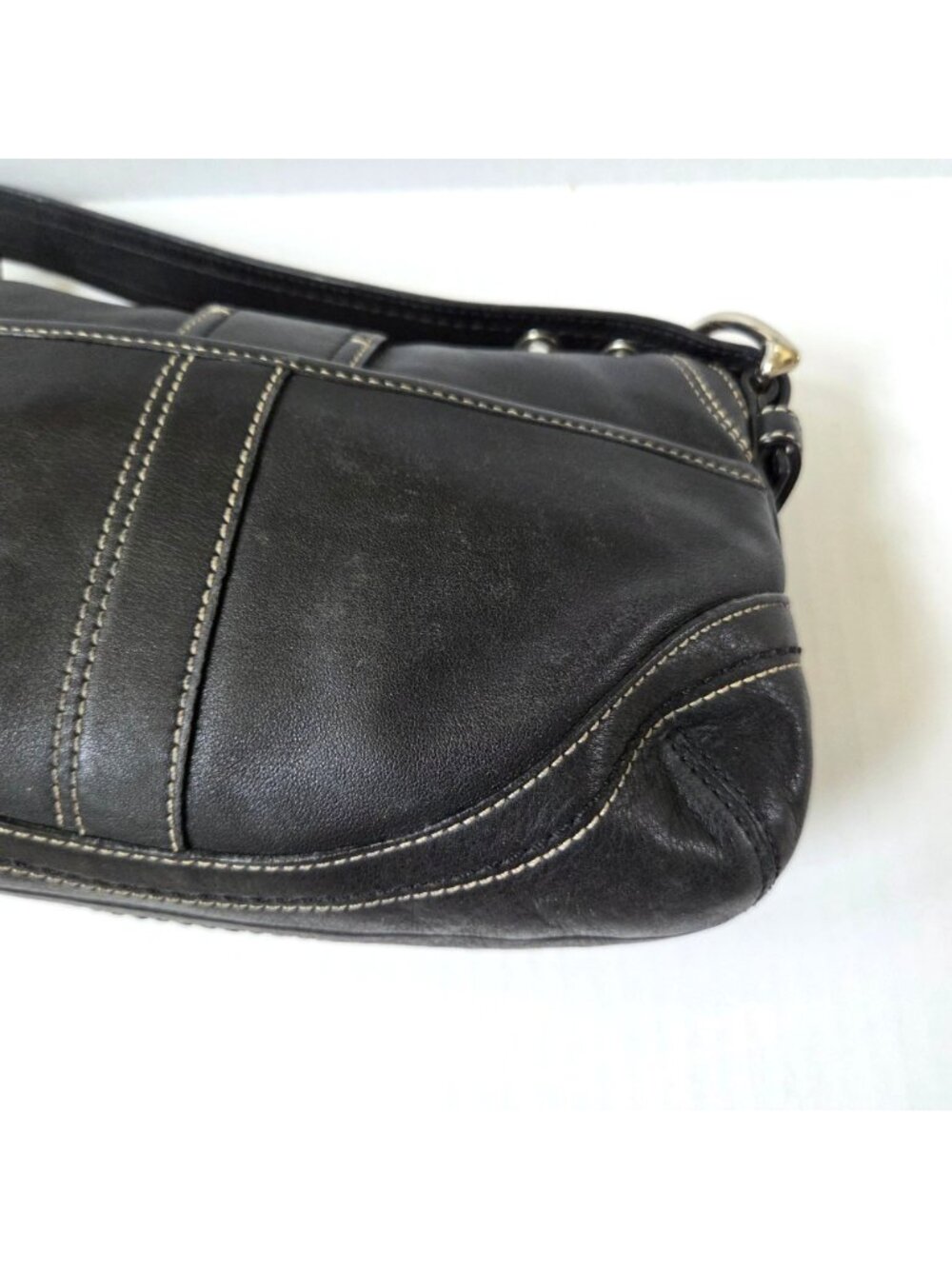 Vintage Coach Soho Black Leather Flap Shoulder Bag F10909 Y2K Contrast Stitching - Picture 7 of 16